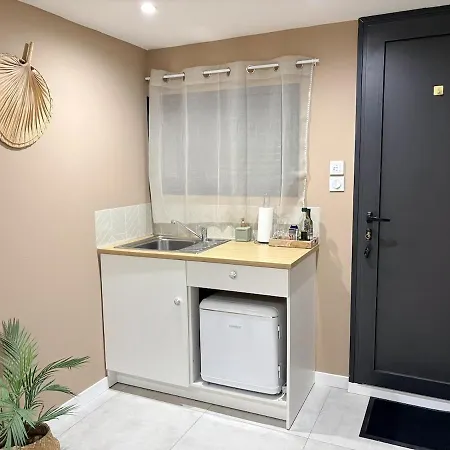 Independant A 20min Des Plages Apartment *
